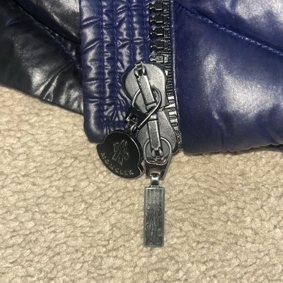 Moncler Size 4 quilted down jacket - Picture 12 of 16